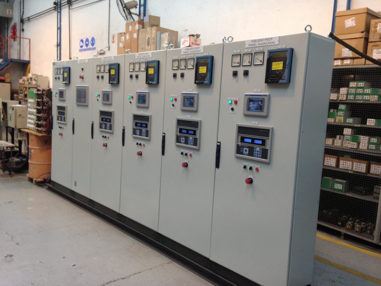 TABLERO DE CONTROL ITAU 4